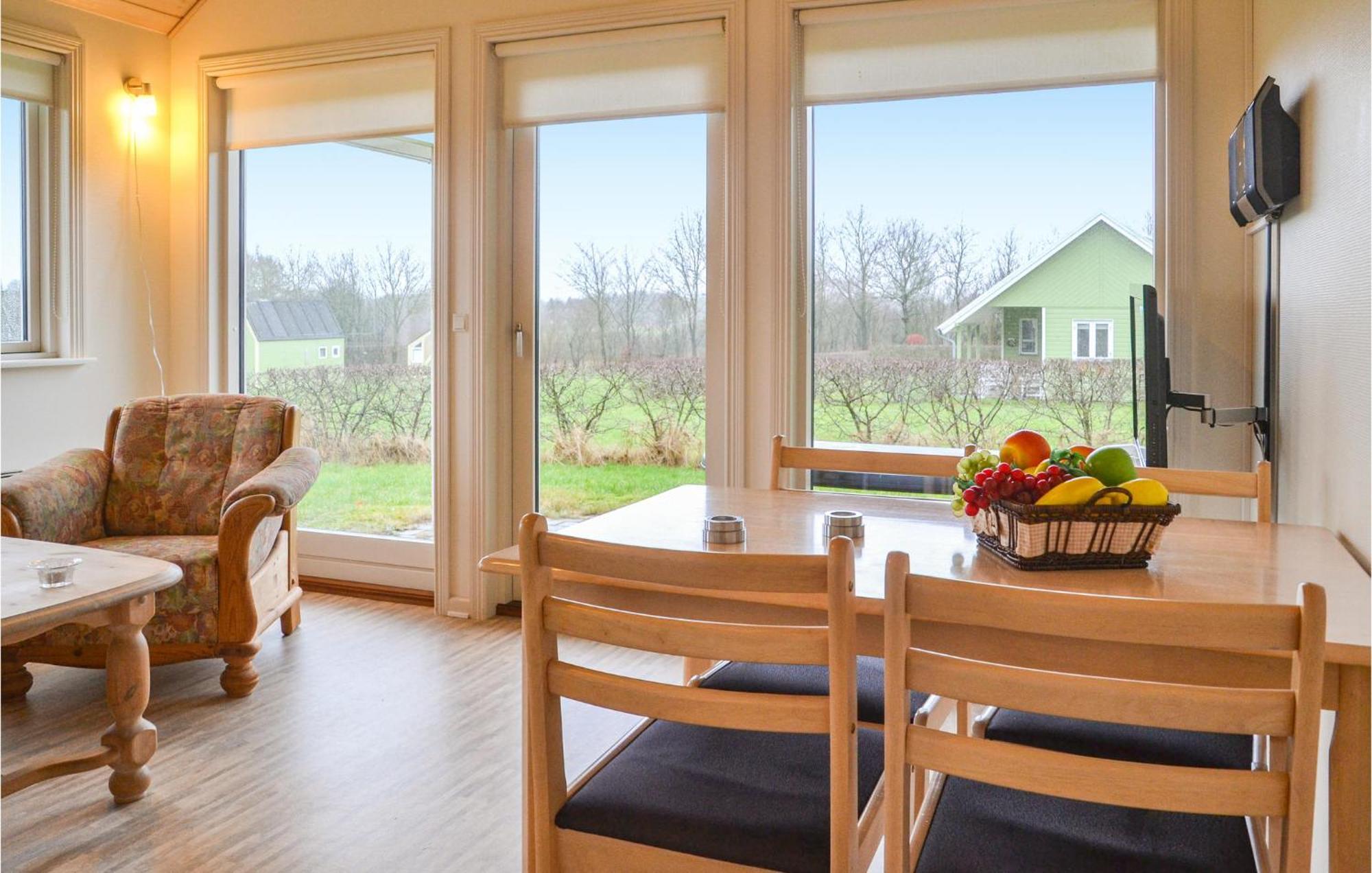 2 Bedroom Stunning Home In Grindsted Exteriör bild
