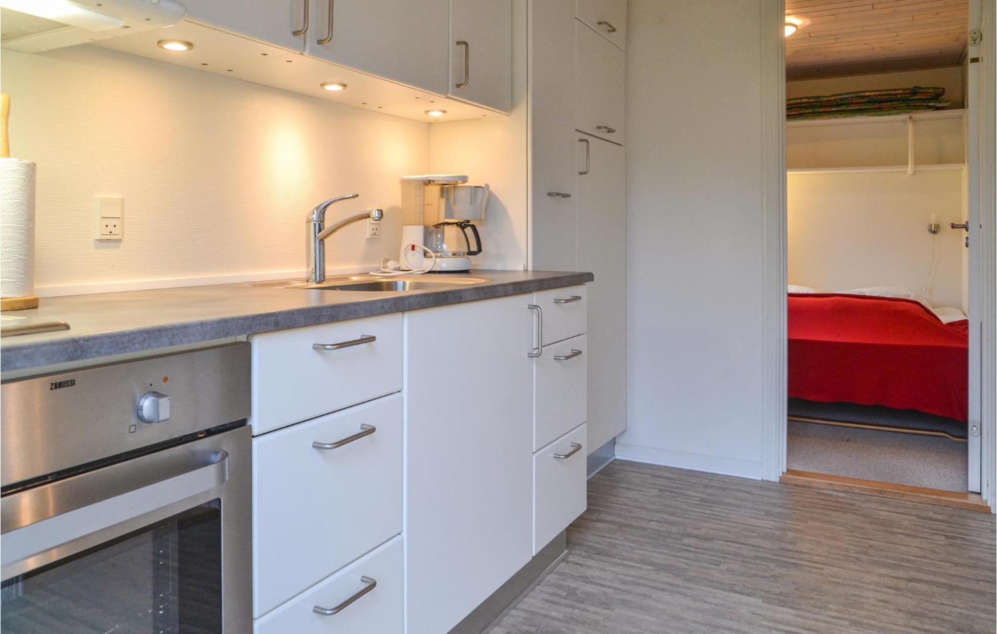 2 Bedroom Stunning Home In Grindsted Exteriör bild